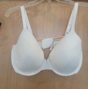 Victoria's Secret T-Shirt Bra
